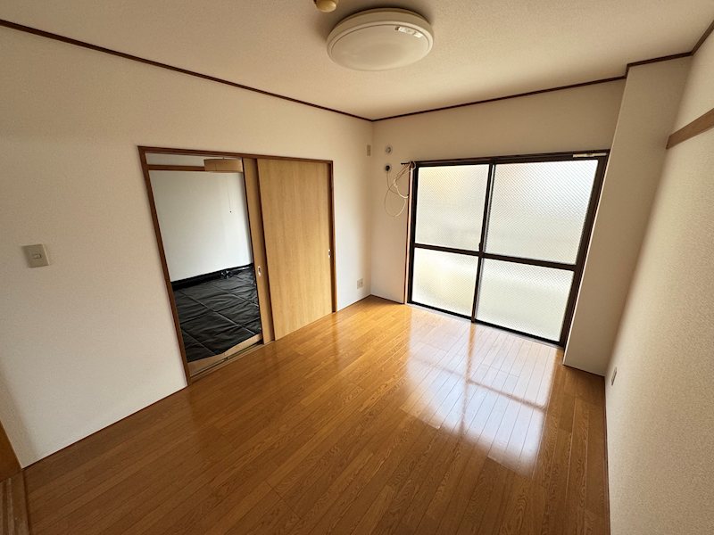 メゾンアゼィリア ベッドルーム