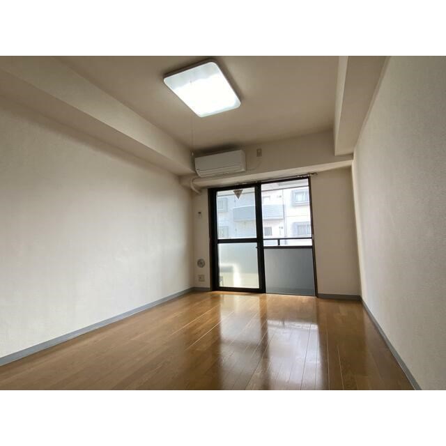 YMガーデン リビング