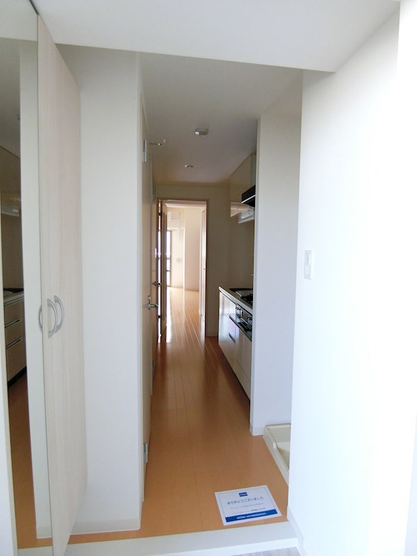 ソラーナ・エム  玄関