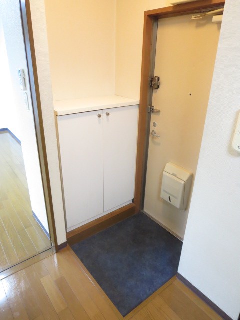 ＳＰ第２ビル 玄関