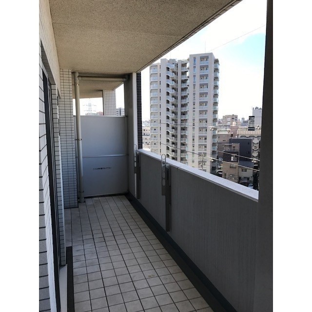 アトランティス綾瀬 ベランダ