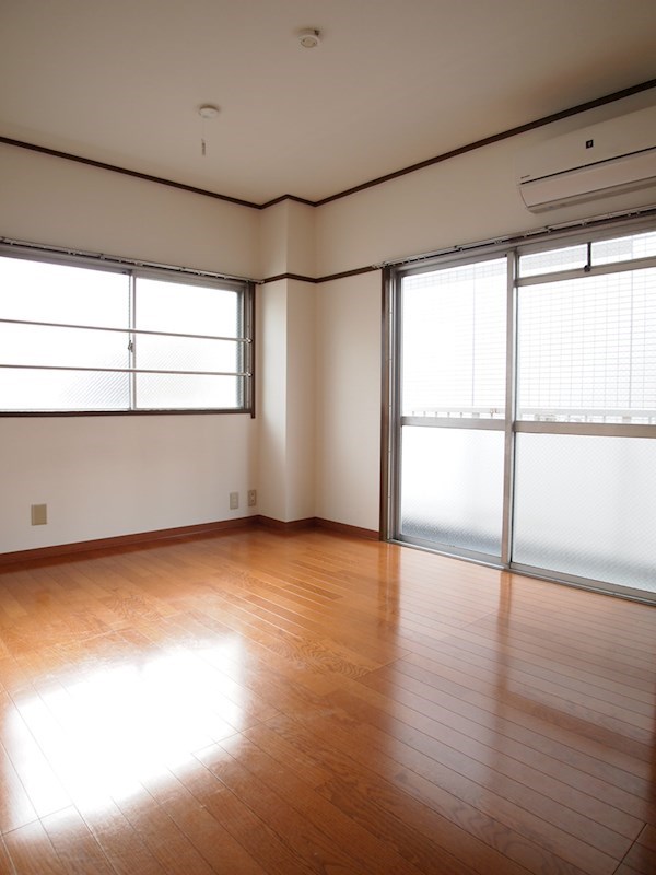 ハイブリード   ベッドルーム