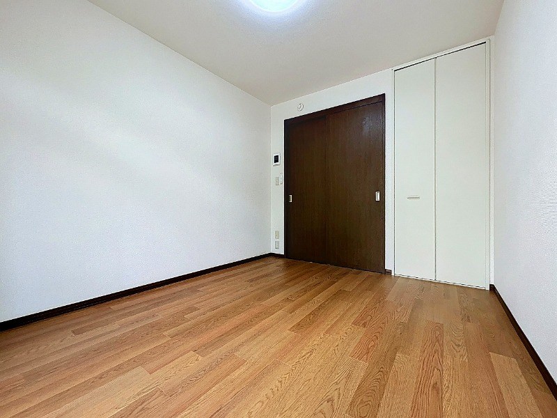 メゾン・ドゥ・スール ベッドルーム