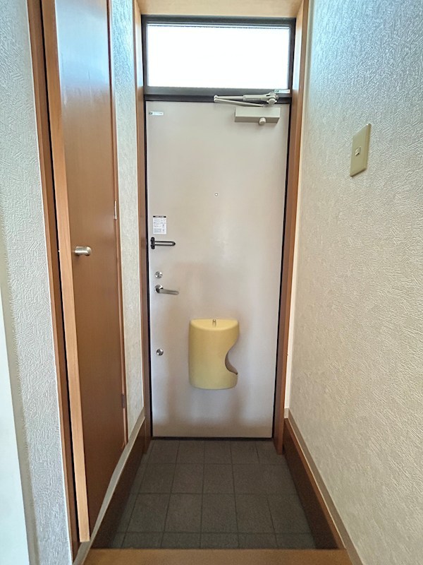 マイハウスⅢ  玄関