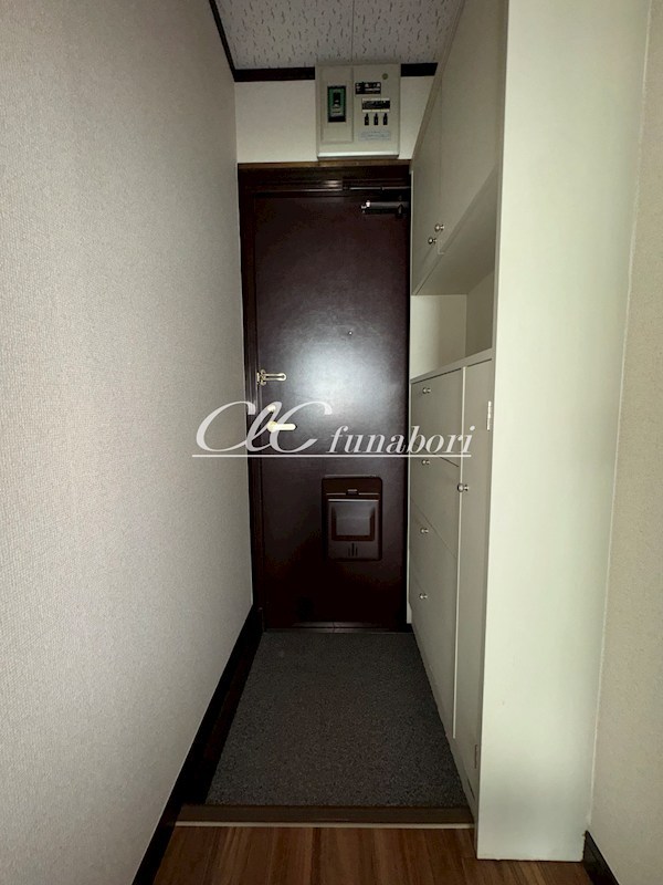 第2フレンズ・マンション 玄関