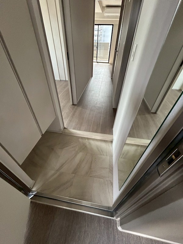 ラグゼナ北千住Ⅱ 玄関