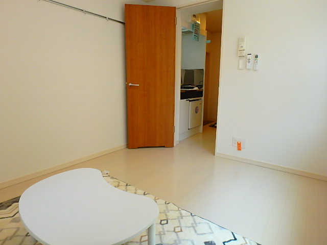 メゾン・ド・クレヴィア南小岩 リビング