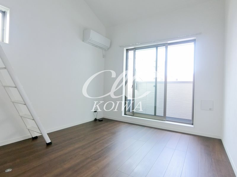 エスタシア小岩 リビング