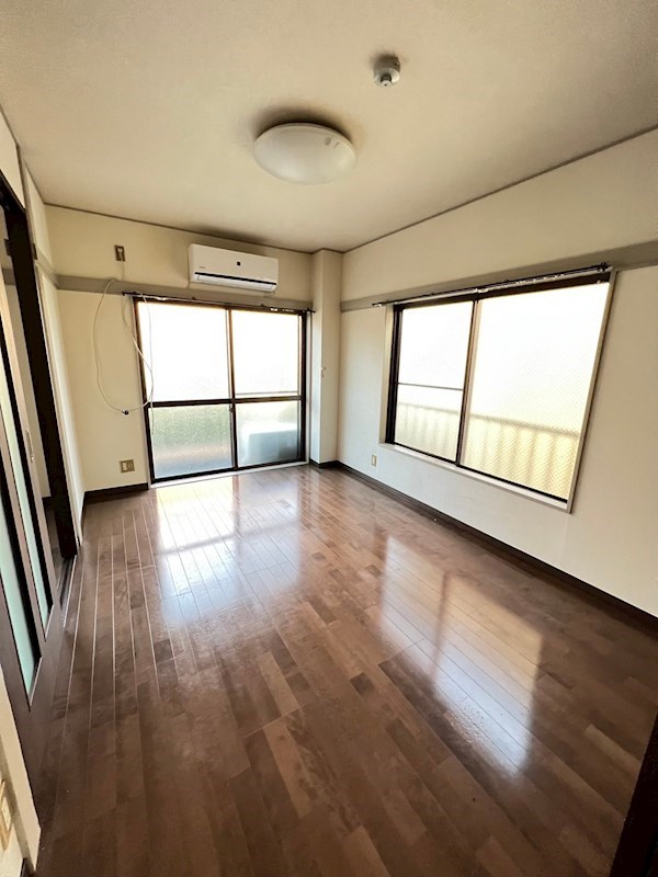 吉田ビル リビング