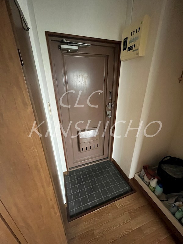 パークサイド関口 玄関