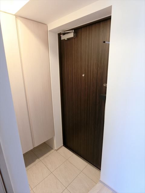 リビオメゾン日本橋久松町 玄関