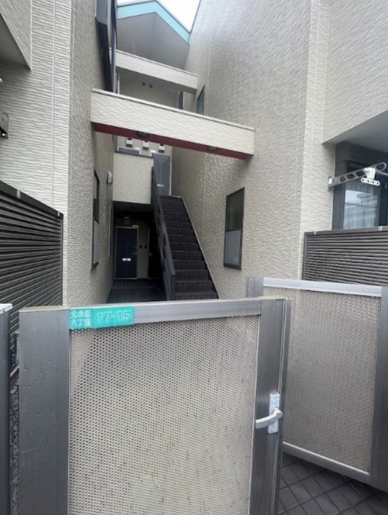 イル・レオーネ エントランス