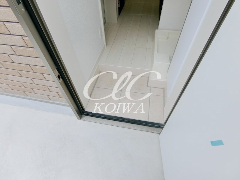 ペルラ小岩 玄関