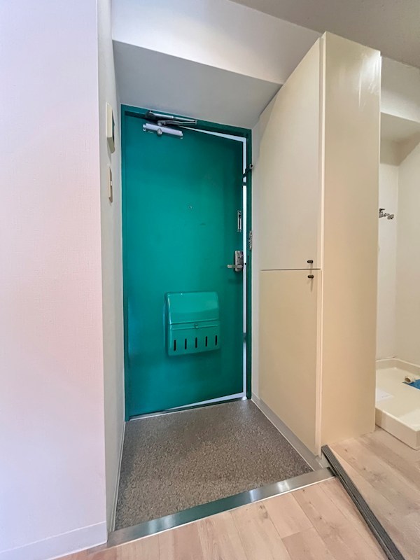 ルミエールレジデンス 玄関