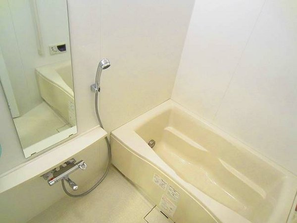 カスタリア荒川  風呂画像