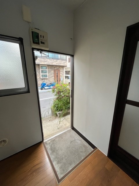 コーポカナユニ 玄関