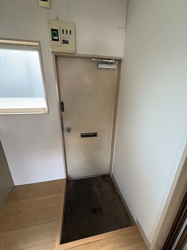 コーポカナユニ 玄関