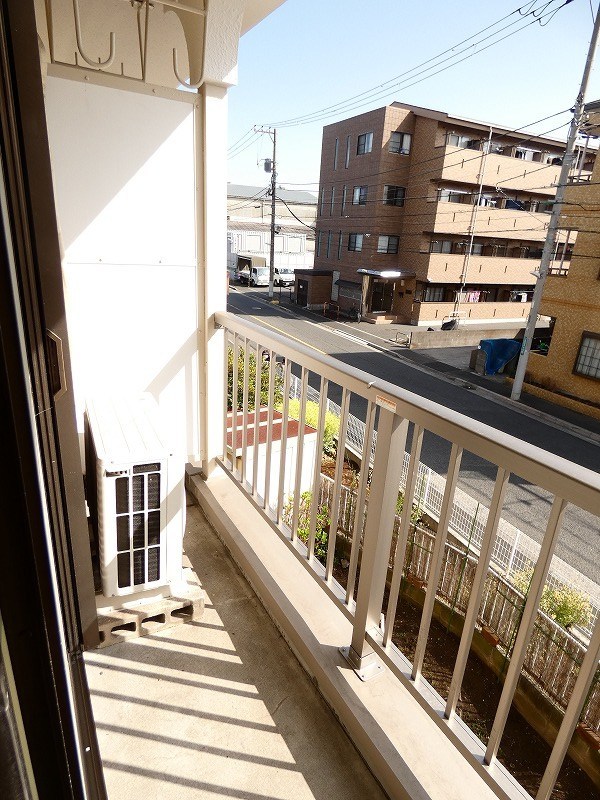 アクバルＴＨ ベランダ