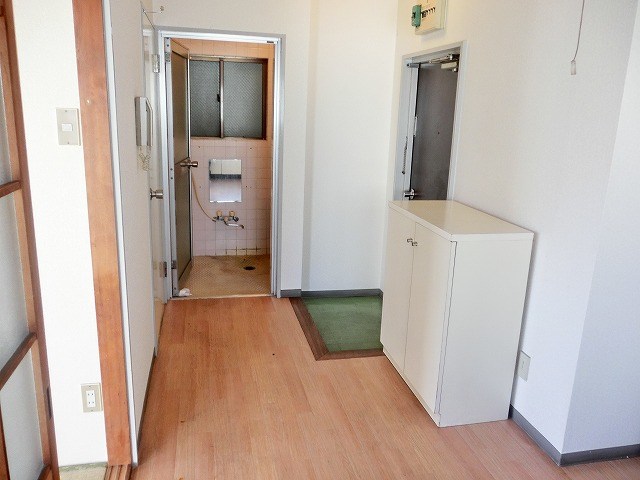 ケンマブチ吾妻橋ビル 玄関