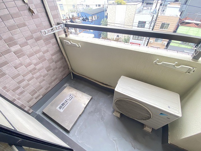 メゾンマナカ３ ベランダ