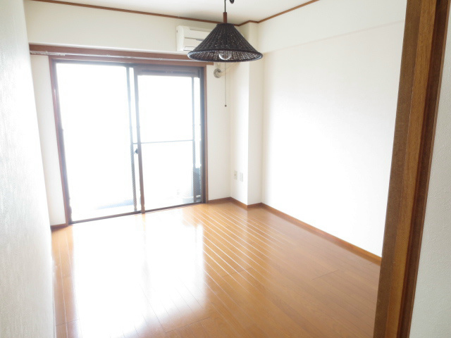 立山ハイツ リビング