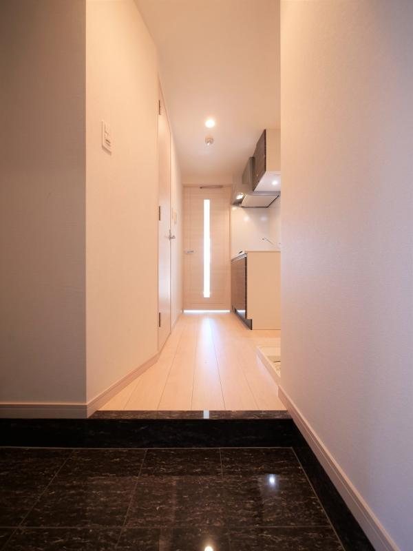 フェルクルールプレスト青戸 玄関