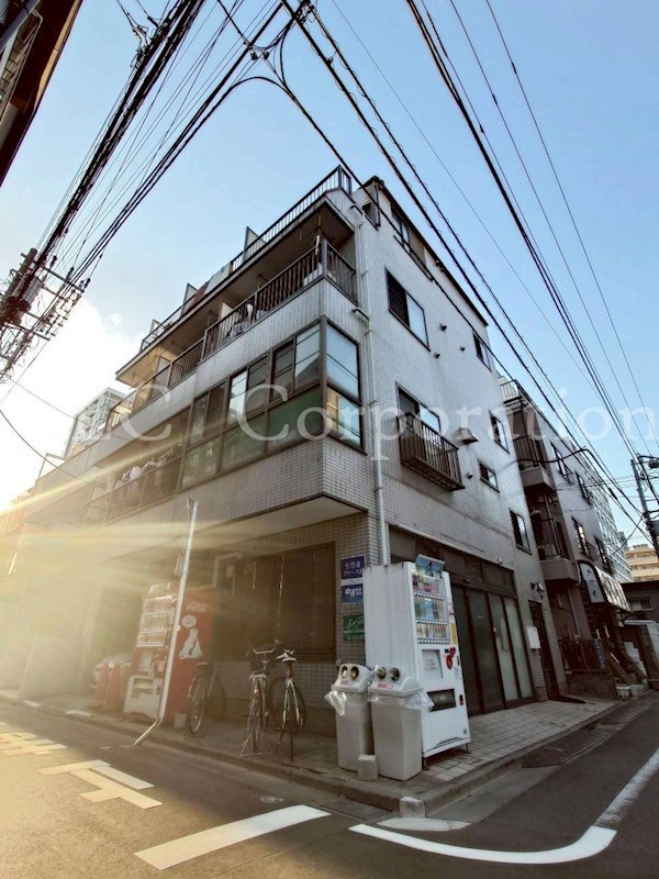 栄屋ビル 302号室 外観