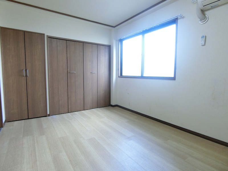 ホワイトレジデンス小岩 リビング