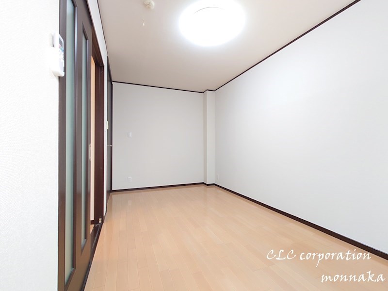 マハロビル ベッドルーム