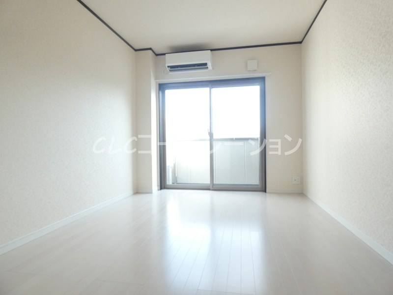 ラ・リベルタ ベッドルーム