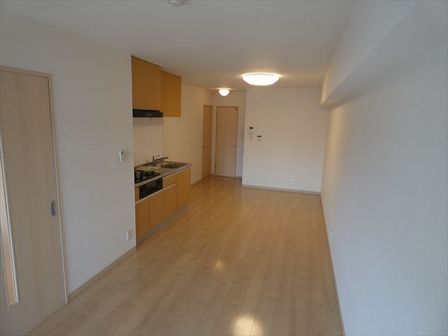 サニーコート東綾瀬 リビング