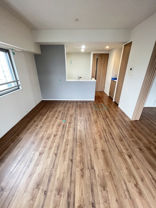 レーベンリヴァーレ東日暮里 リビング