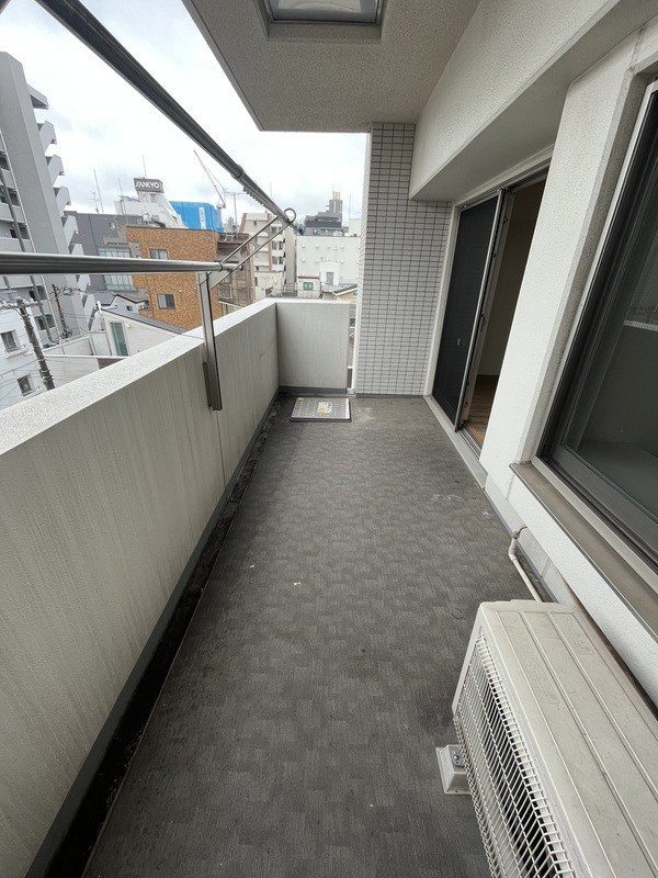 レーベンリヴァーレ東日暮里 ベランダ