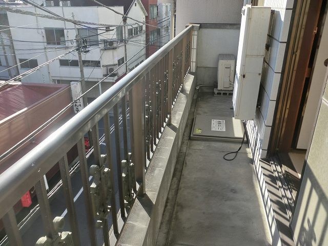 ケンマブチ吾妻橋ビル ベランダ