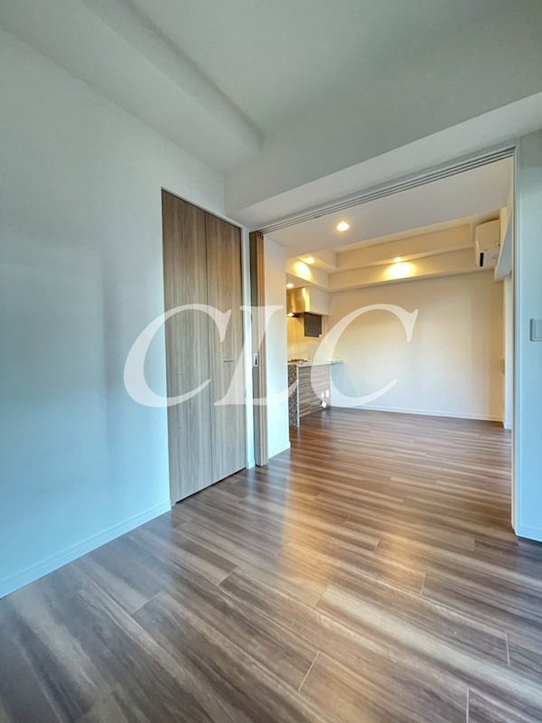 Totsu Residence Kaminarimon(ﾄｳﾂｳ　ﾚｼﾞﾃﾞﾝｽ　ｶﾐﾅﾘﾓﾝ) ベッドルーム