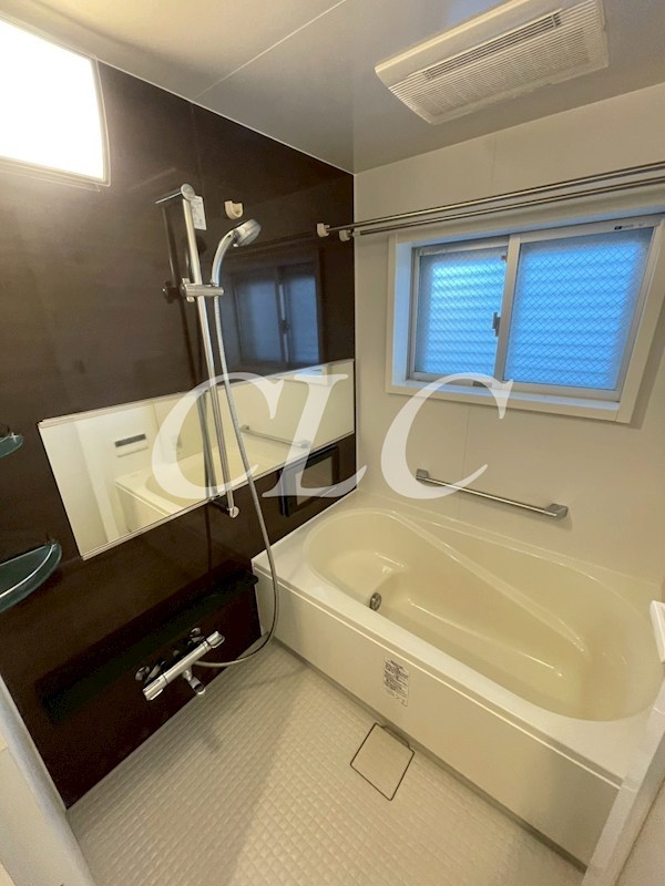 Totsu Residence Kaminarimon(ﾄｳﾂｳ　ﾚｼﾞﾃﾞﾝｽ　ｶﾐﾅﾘﾓﾝ) 風呂画像