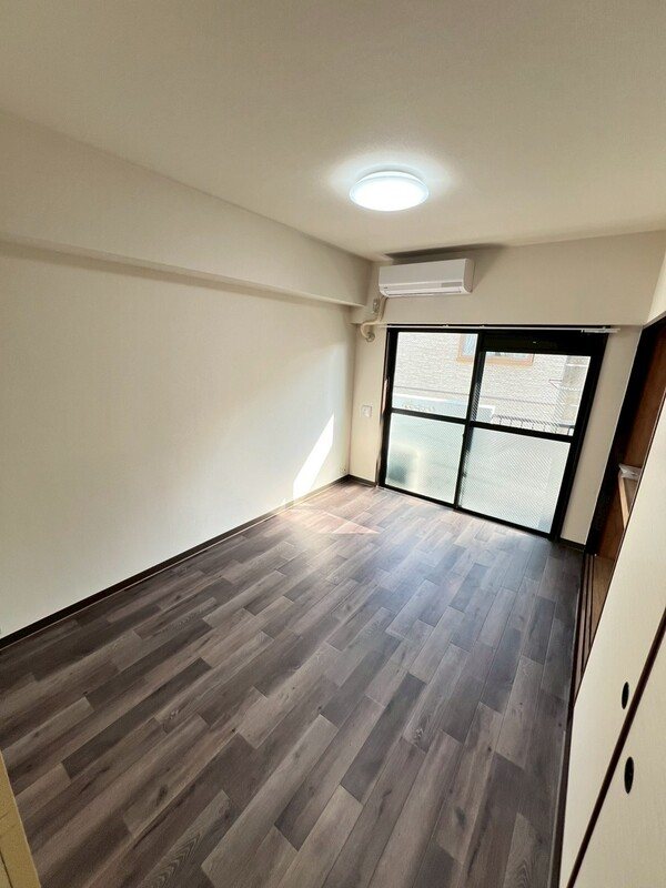 メゾンカドリーユ リビング