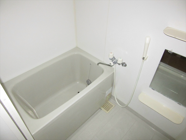 プロニティ　タナカ  風呂画像