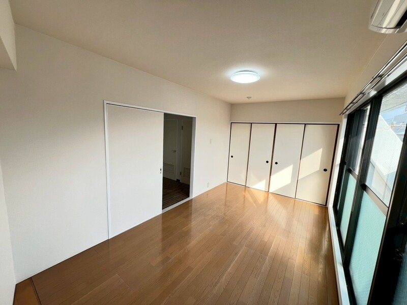 メゾンカドリーユ ベッドルーム