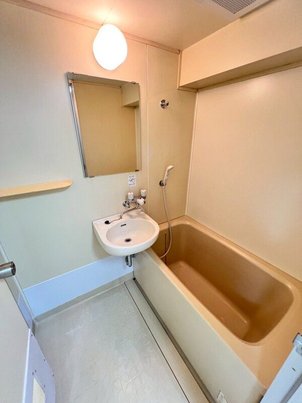 メゾンカドリーユ 風呂画像