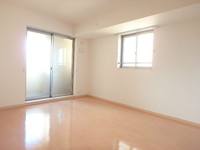 リバーサイドガーデン   ベッドルーム