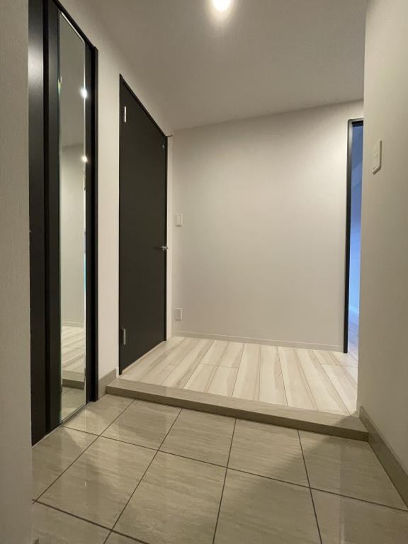 月島リバーサイドハイツ 玄関