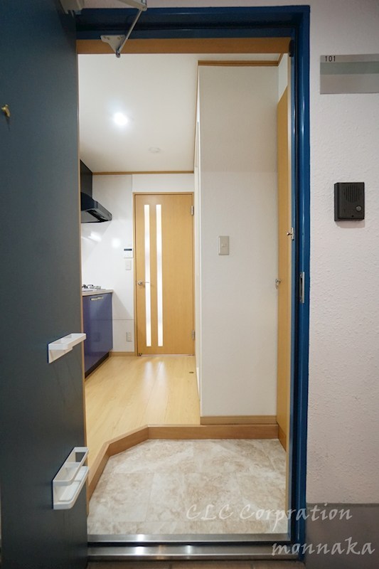 クレストブルー住吉 玄関