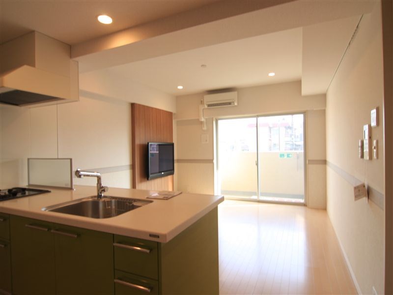 ロイヤルパークス西新井 リビング