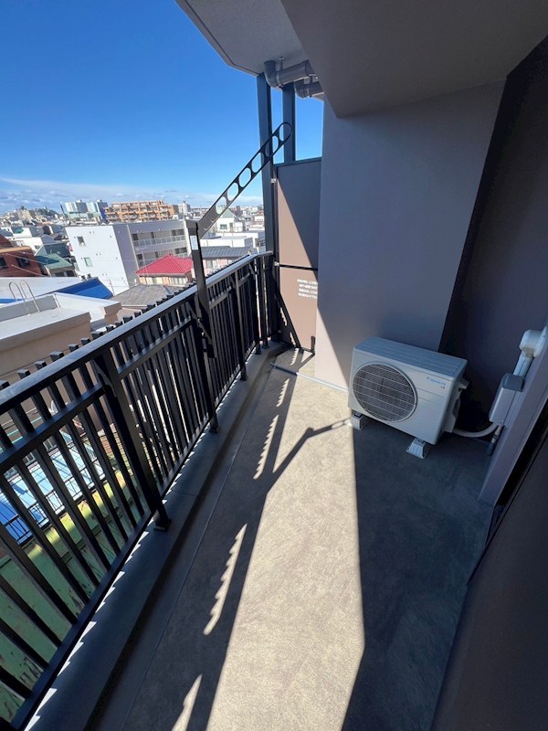 イニシア北千住レジデンス ベランダ