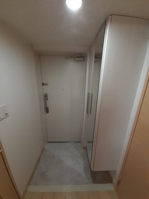 グランドルチェ東日本橋 玄関