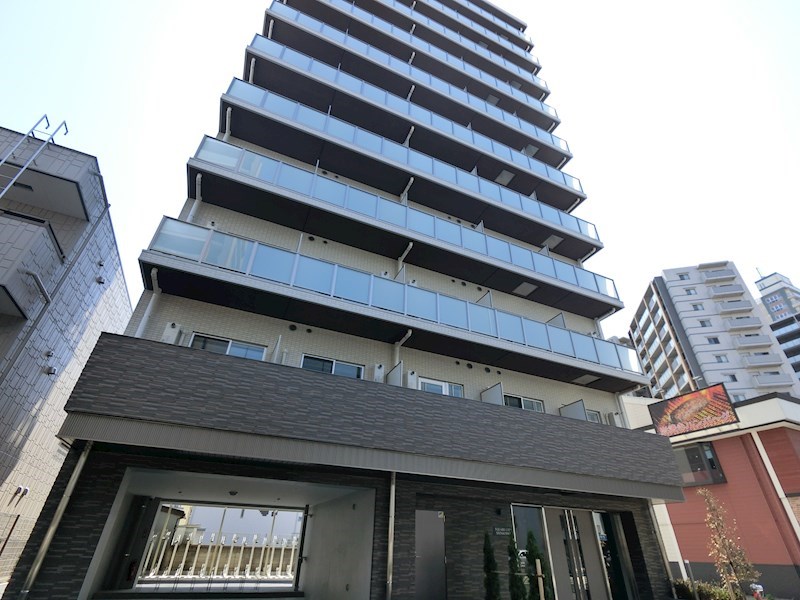 Ｌａ　Ｄｏｕｃｅｕｒ新小岩 外観