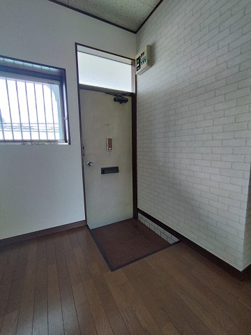 コーポタナカ   玄関
