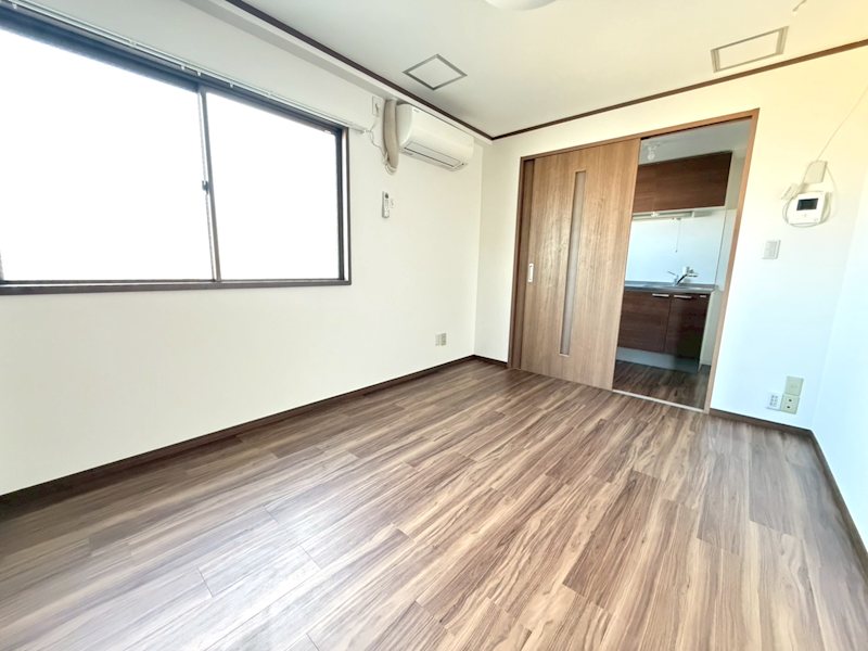 ホワイトレジデンス小岩 リビング