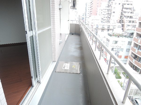 ルーラル十番館 ベランダ